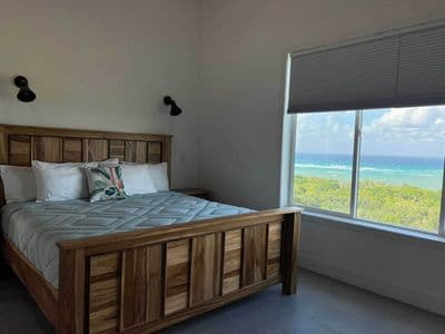 Gorgeous Tropical Estate Home in East End – Camp Bay Estates, Casa Blanca