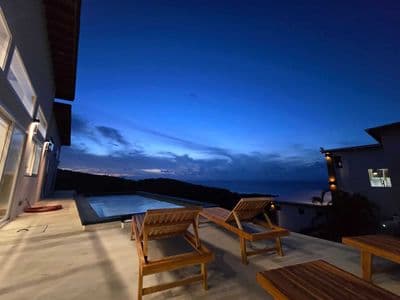 Camp-Bay-Estates-Luxury-Home-Camp-Bay-Beach-East-End