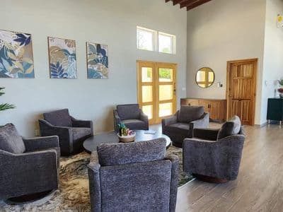 Camp-Bay-Estates-Luxury-Home-Camp-Bay-Beach-East-End