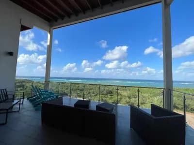 Gorgeous Tropical Estate Home in East End – Camp Bay Estates, Casa Blanca