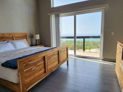 Camp-Bay-Estates-Luxury-Home-Camp-Bay-Beach-East-End
